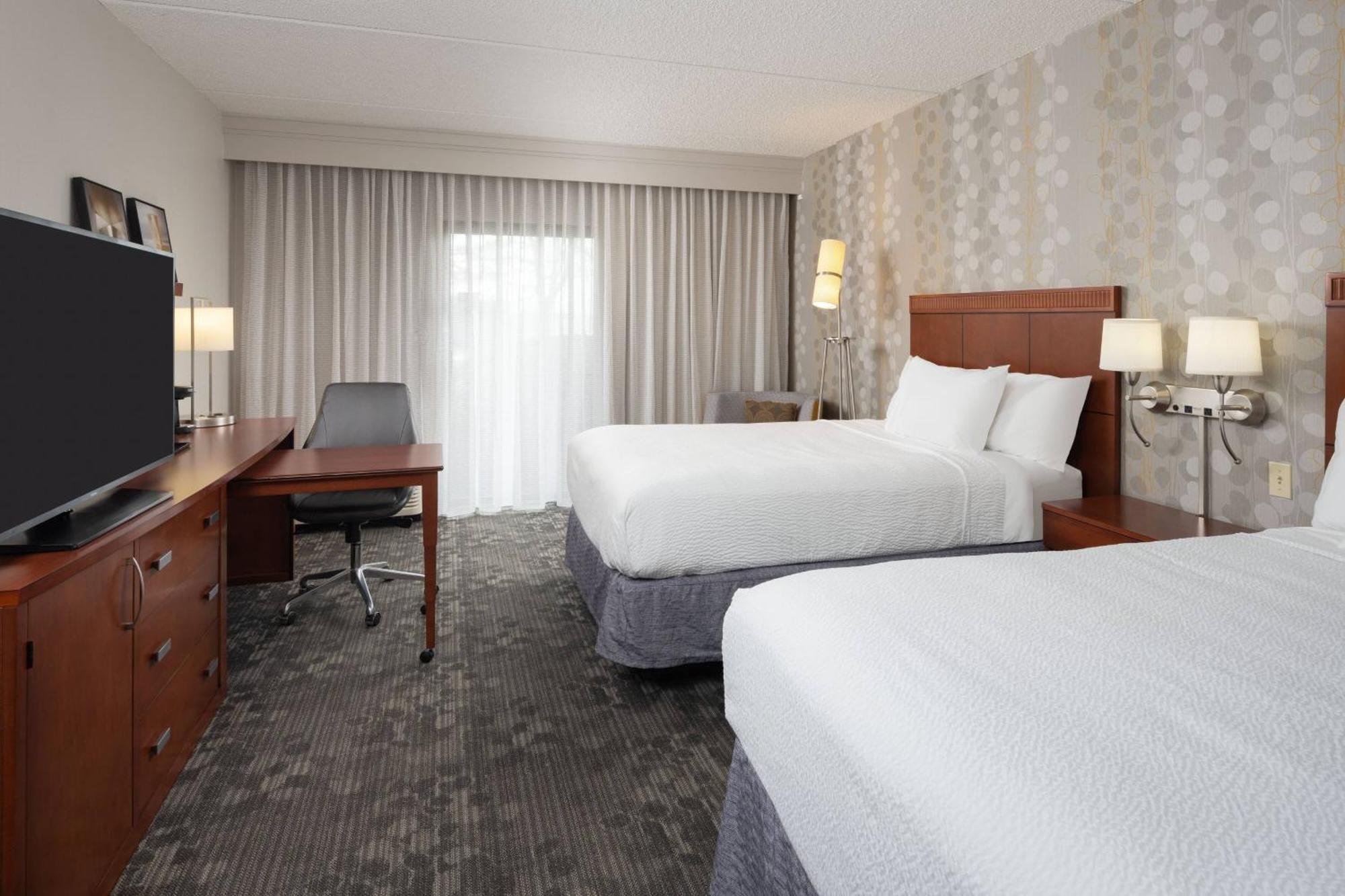 Courtyard Chicago Wood Dale / Itasca Hotel Екстериор снимка