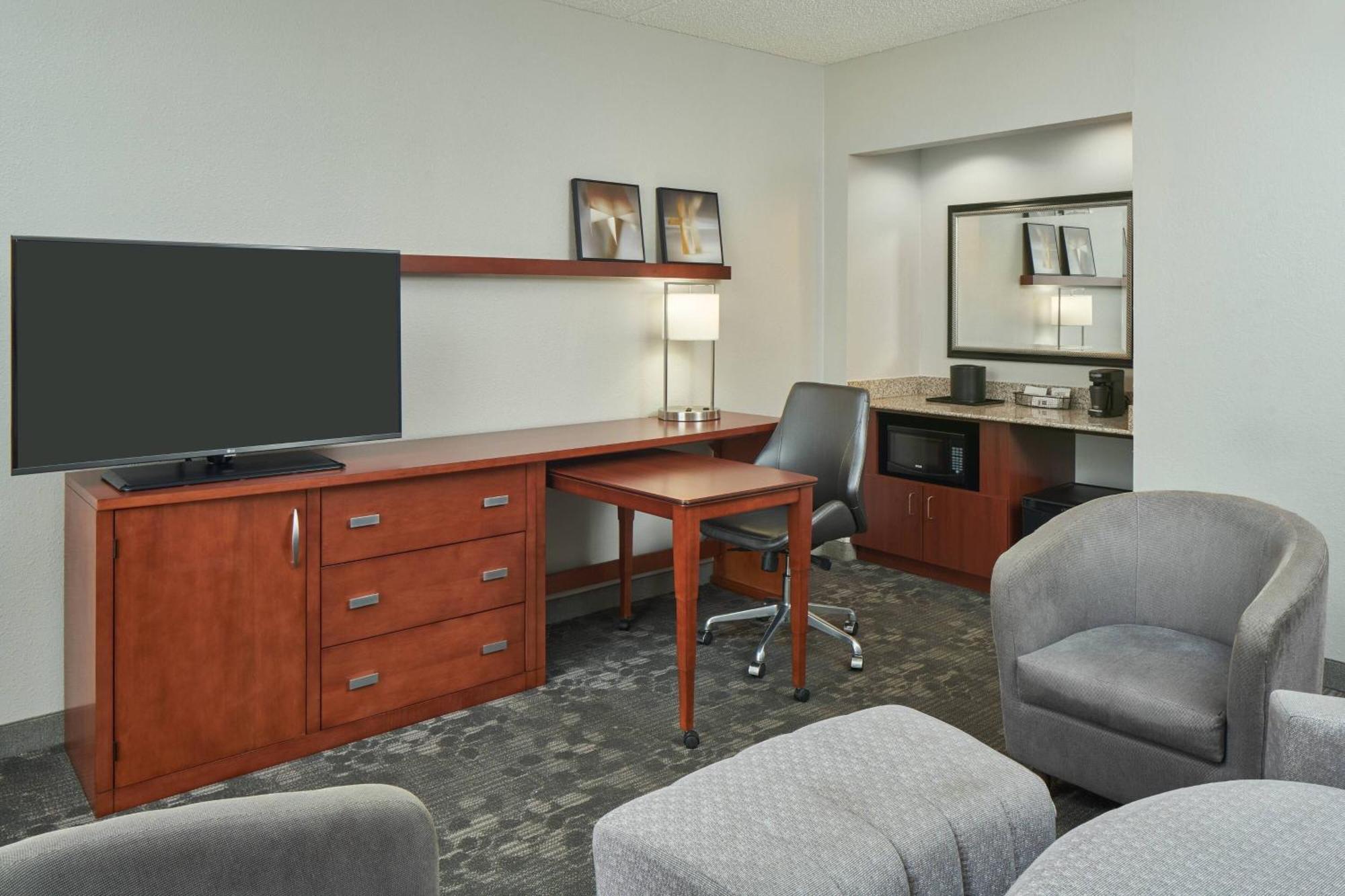 Courtyard Chicago Wood Dale / Itasca Hotel Екстериор снимка